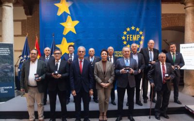 La FEMP rinde homenaje a los primeros alcaldes y alcaldesas de la democracia